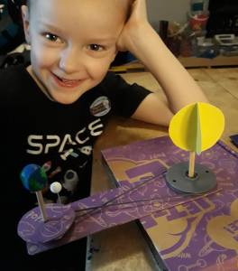 Tracey had this to say about her son's experience with Explore Box 10: "My little future astronaut loved the Your Place In Space box ! Lots of really enjoyable and exciting experiments."